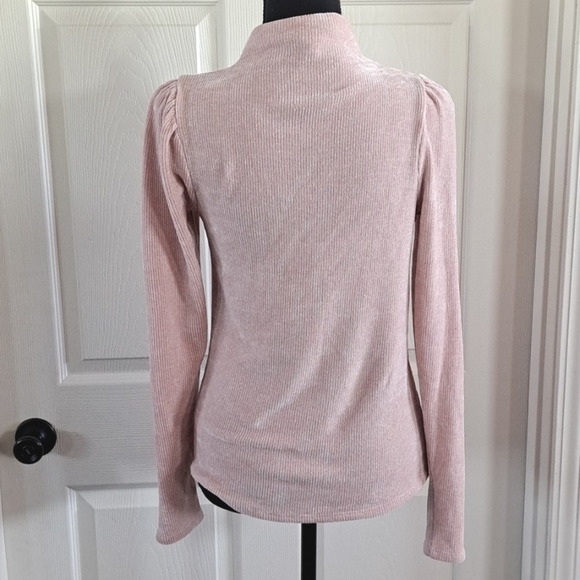 Express Mock Neck Ruched Puffed Sleeves Pullover Knit Baby Pink Sweater - Picture 4 of 9